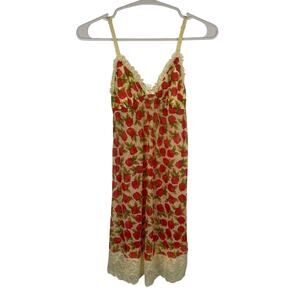 Honeydew Women's slip dress/chemise red rose pattern Small